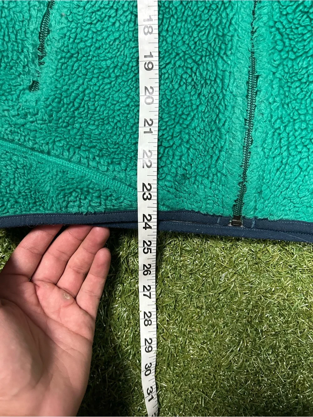 Patagonia Green Sherpa Fleece Vest with Dark Chest Pocket
